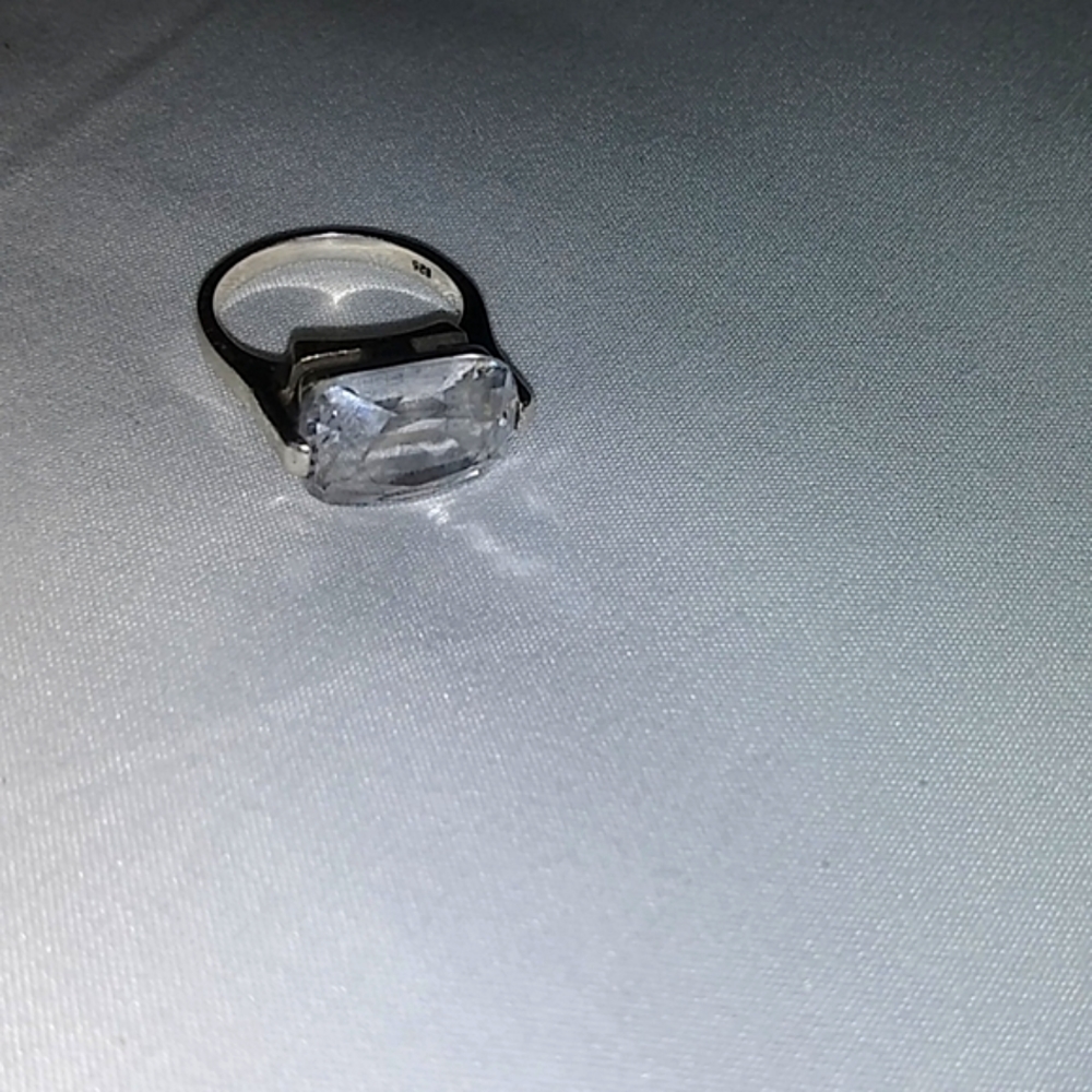 Sterling silver ring 925